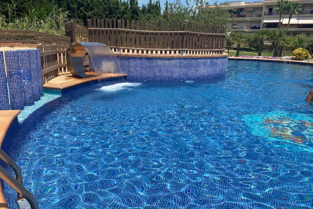 Precioso Atico En Complejo Residencial Con Piscina Apartment Sant Carles De La Rapita Luaran gambar